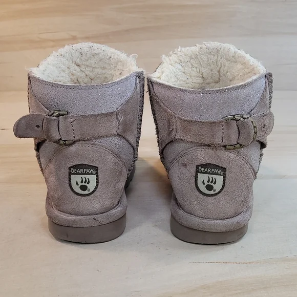 Bearpaw Betty Tan Youth Boots - Picture 7 of 10